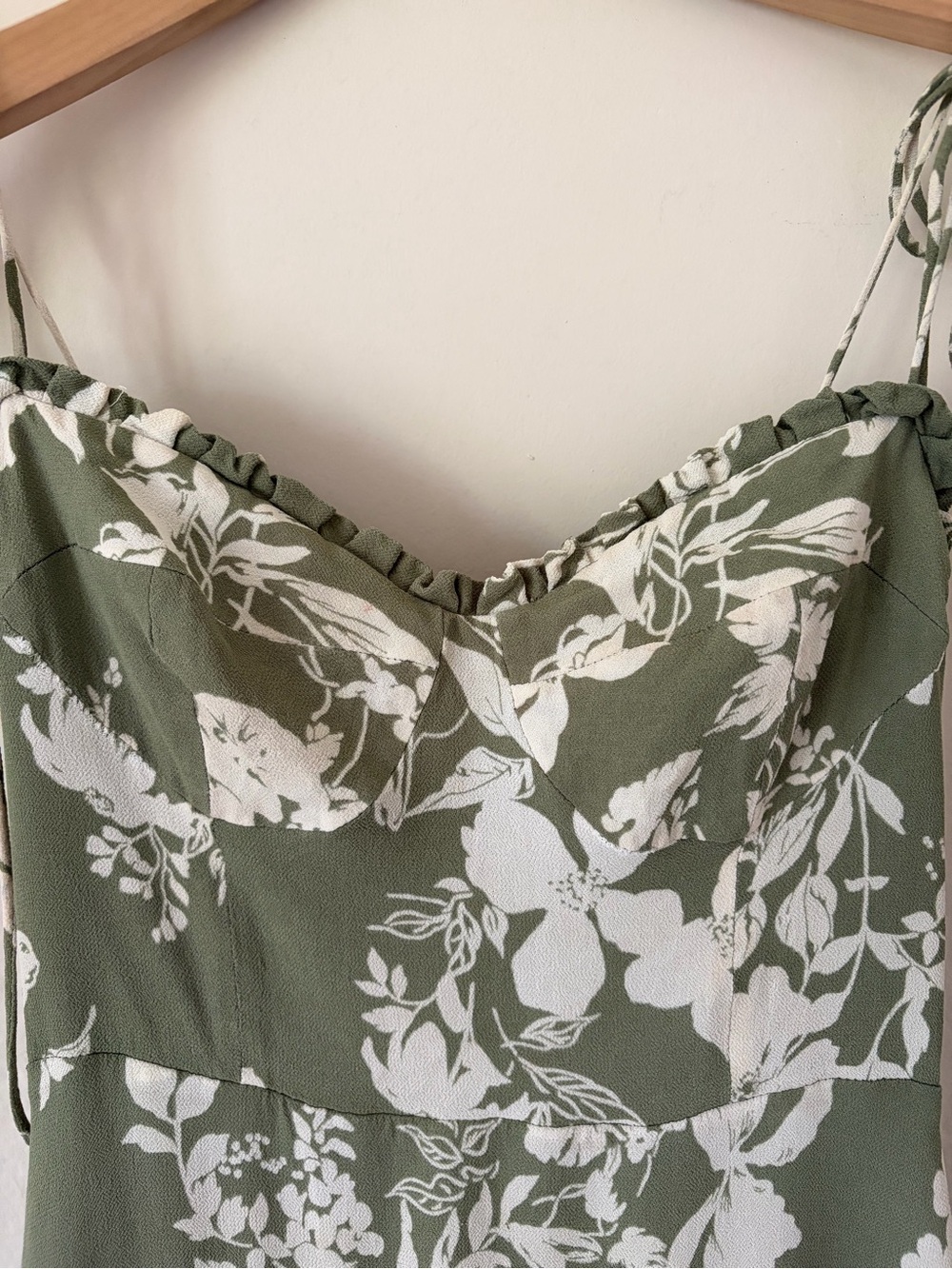 Reformation Olive Green and White Floral Tiered Midi Dress - Picture 4 of 7